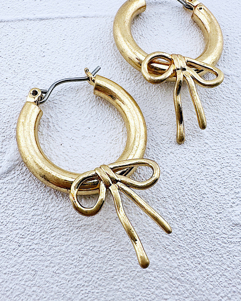 Hannah Bow Hoops