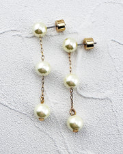 Esme Pearl Earrings