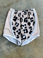 Livin' For Leopard Active Shorts