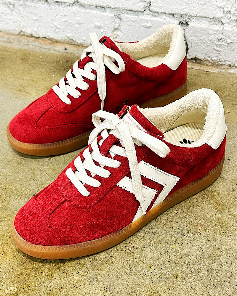 Zera Red Sneaker