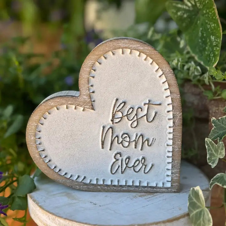 Best Mom Carved Heart