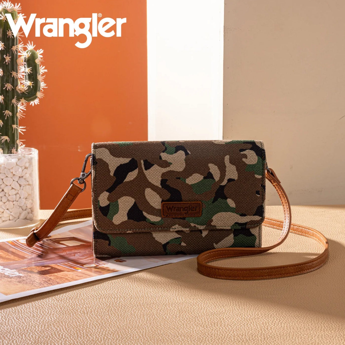 Wrangler Camo Clutch