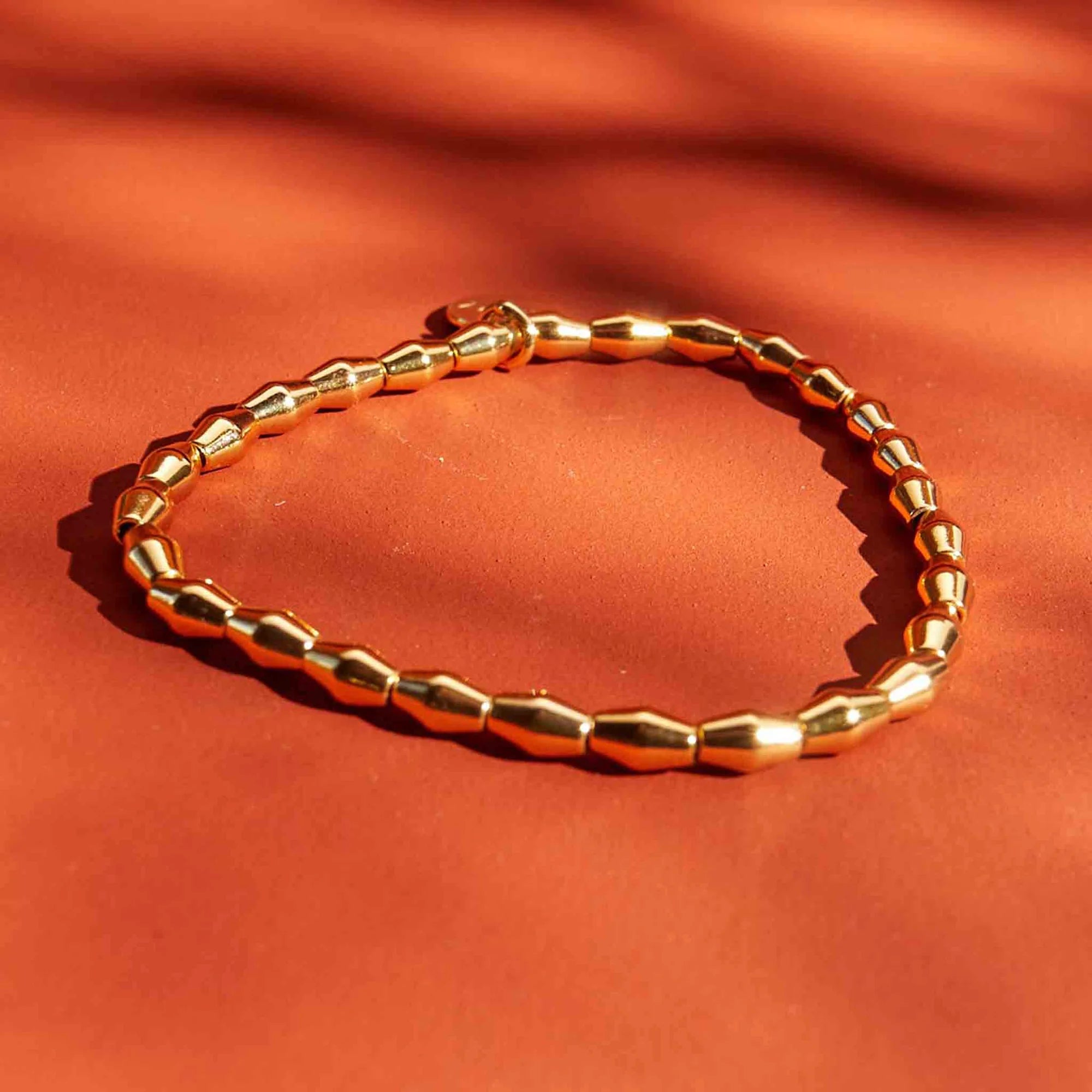 It’s a Gas! Smooth Stretch Bracelet