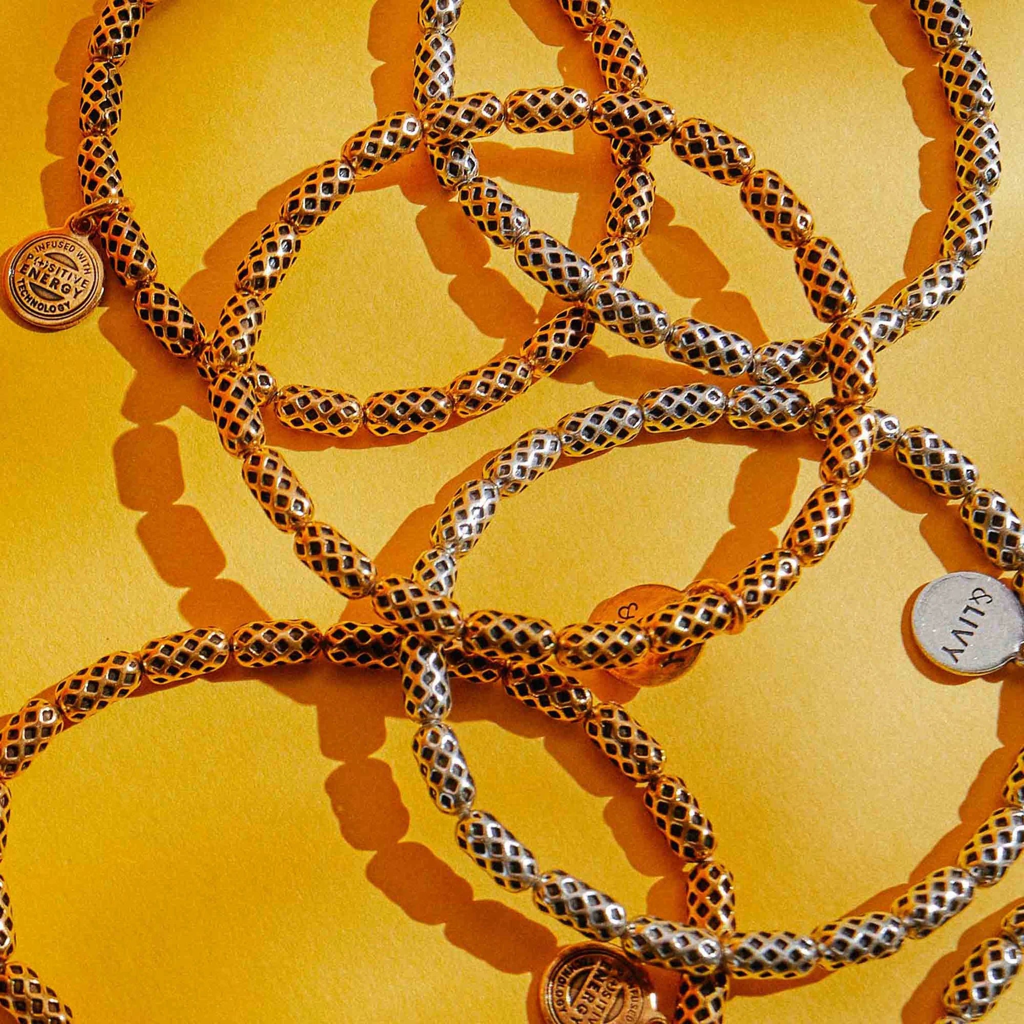 Mellow Out! Metal Stretch Bracelet