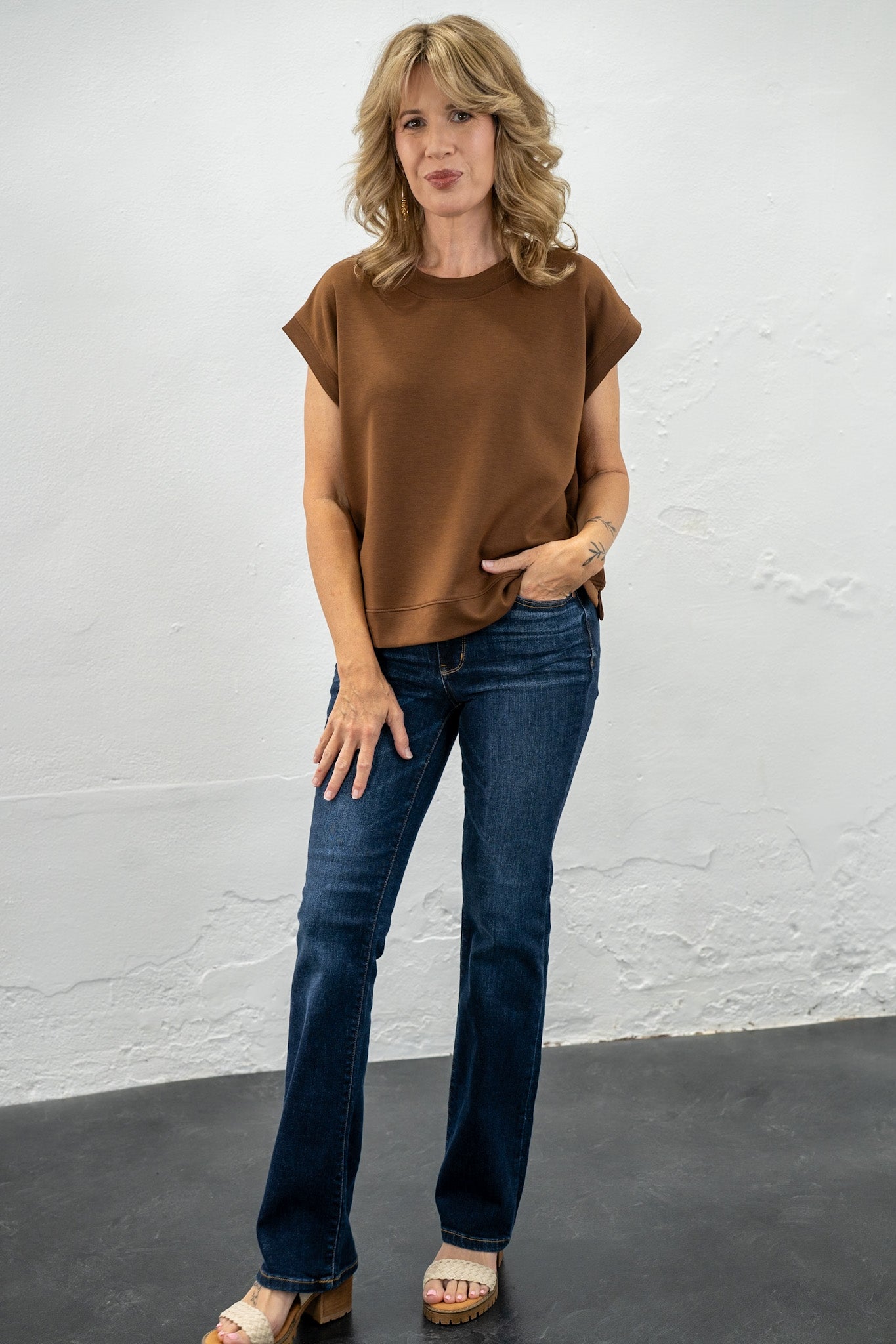 Lexi Brown Scuba Short Sleeve Top