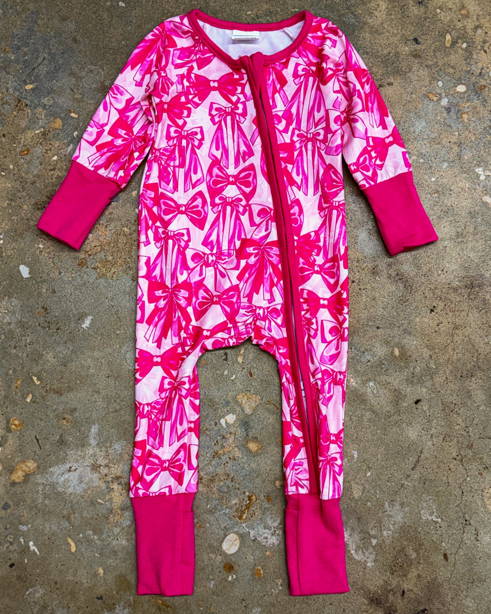 Prissy Bows Zipper Sleeper