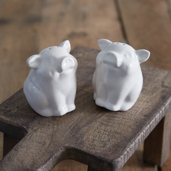 Piglet Salt & Pepper Shaker Set