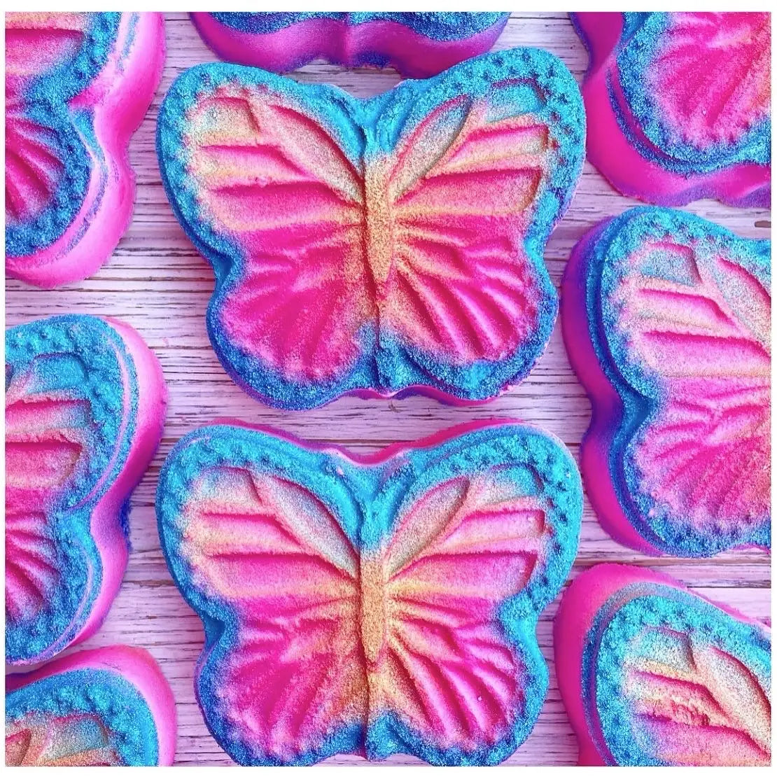 Flutter Bath Bomb