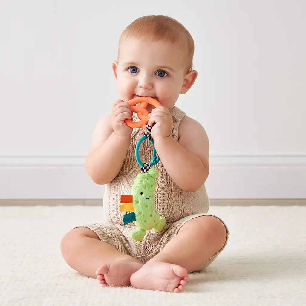 Parker The Pickle Itzy Pal™ Infant Toy