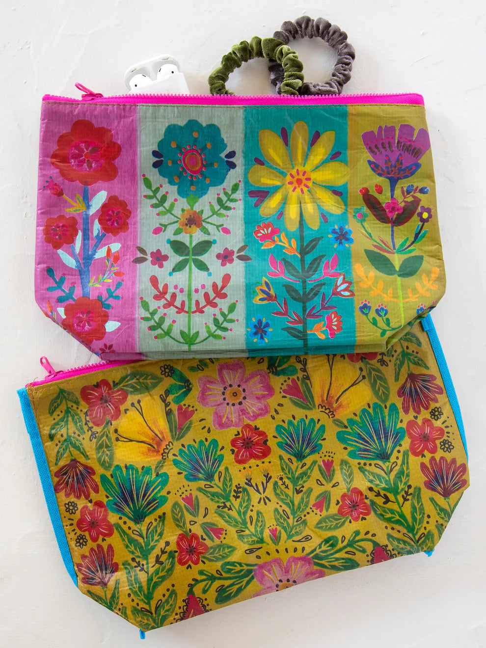 Floral Colorblock Reversible Pouch