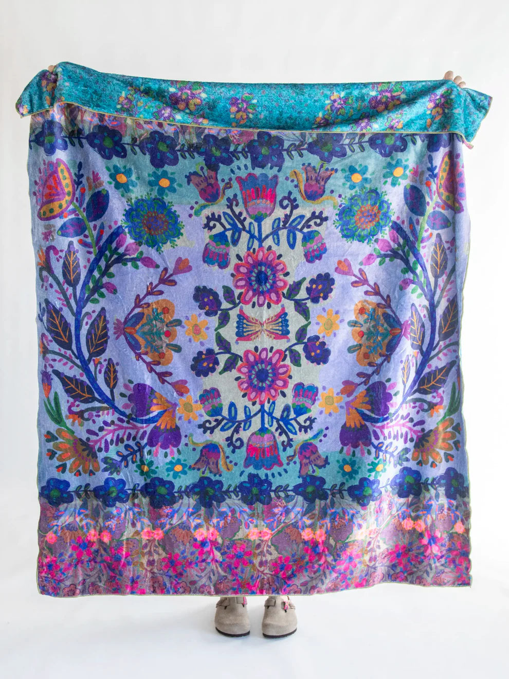 Folk Garden Cozy Throw