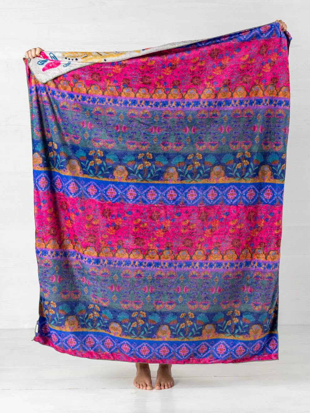 Folk Birds Cozy Throw