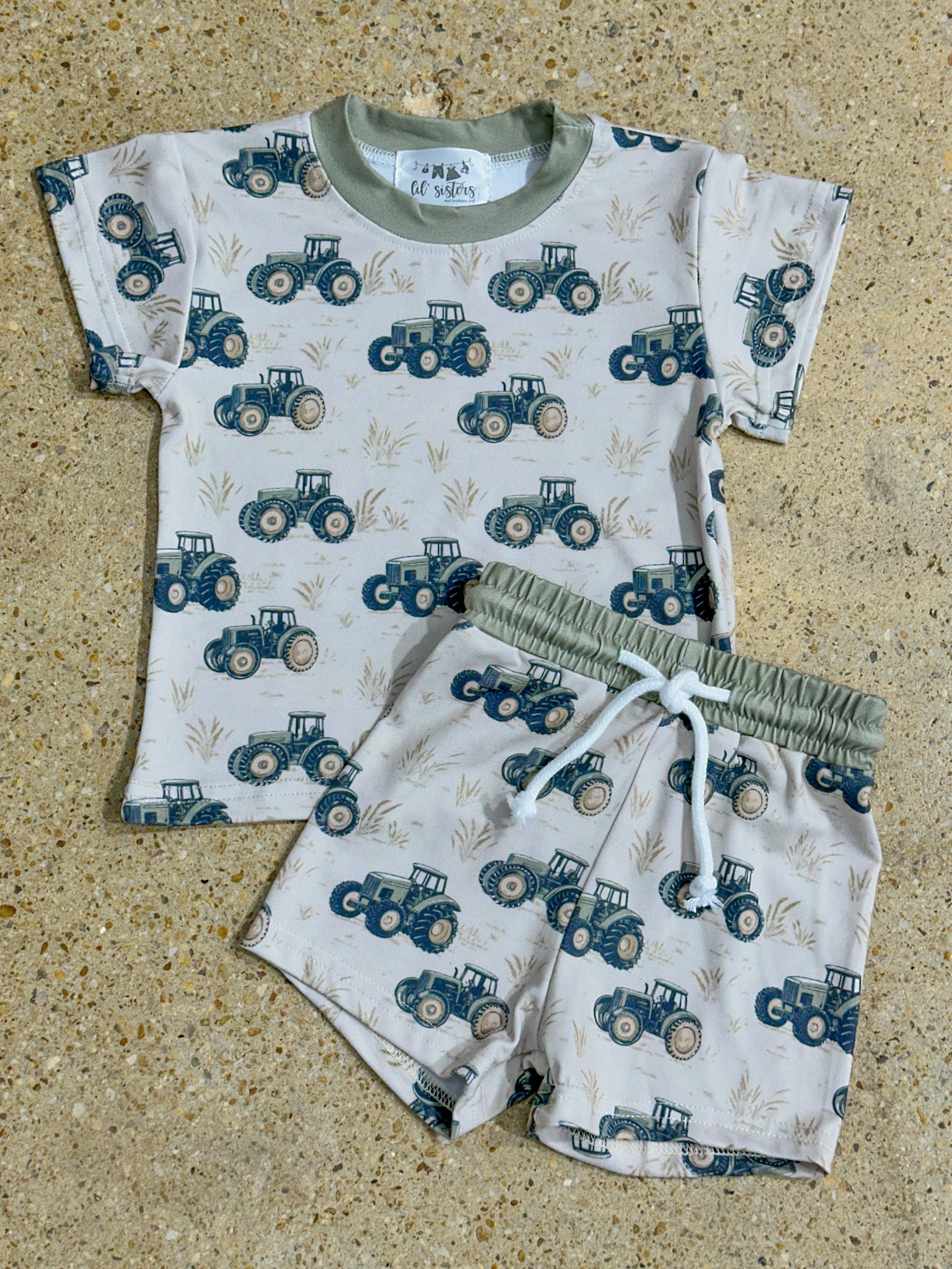 Harvest Time Short Set