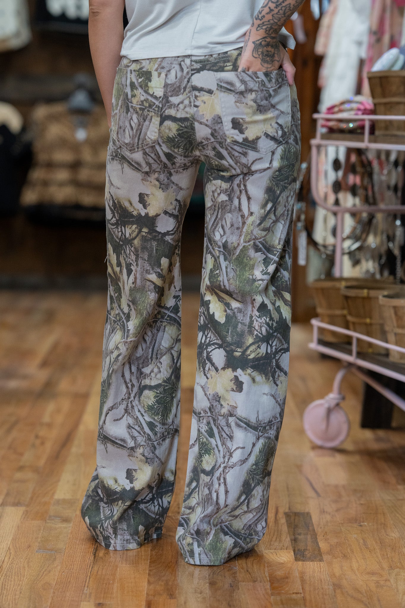 Hide & Chic Camo Jeans