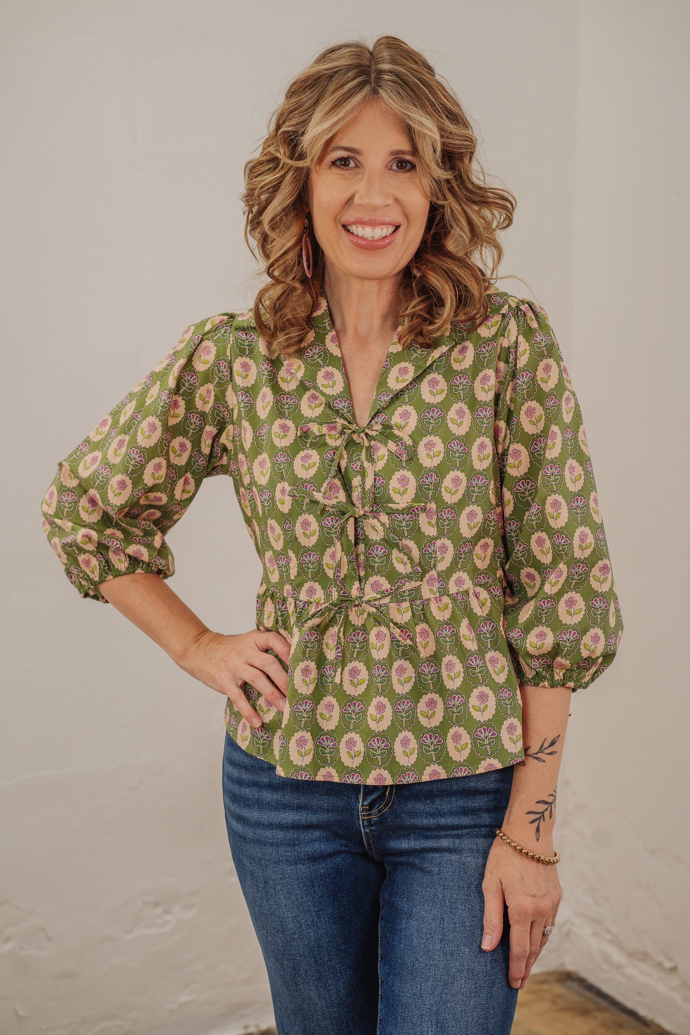 Hillary Top