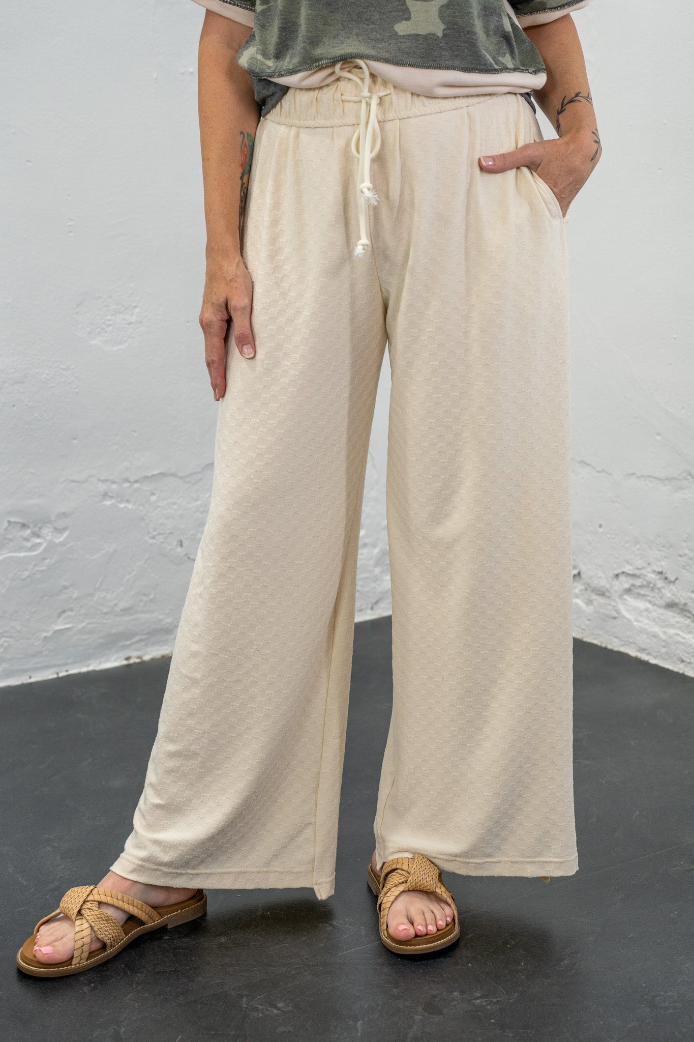 Leticia Ecru Textured Pants