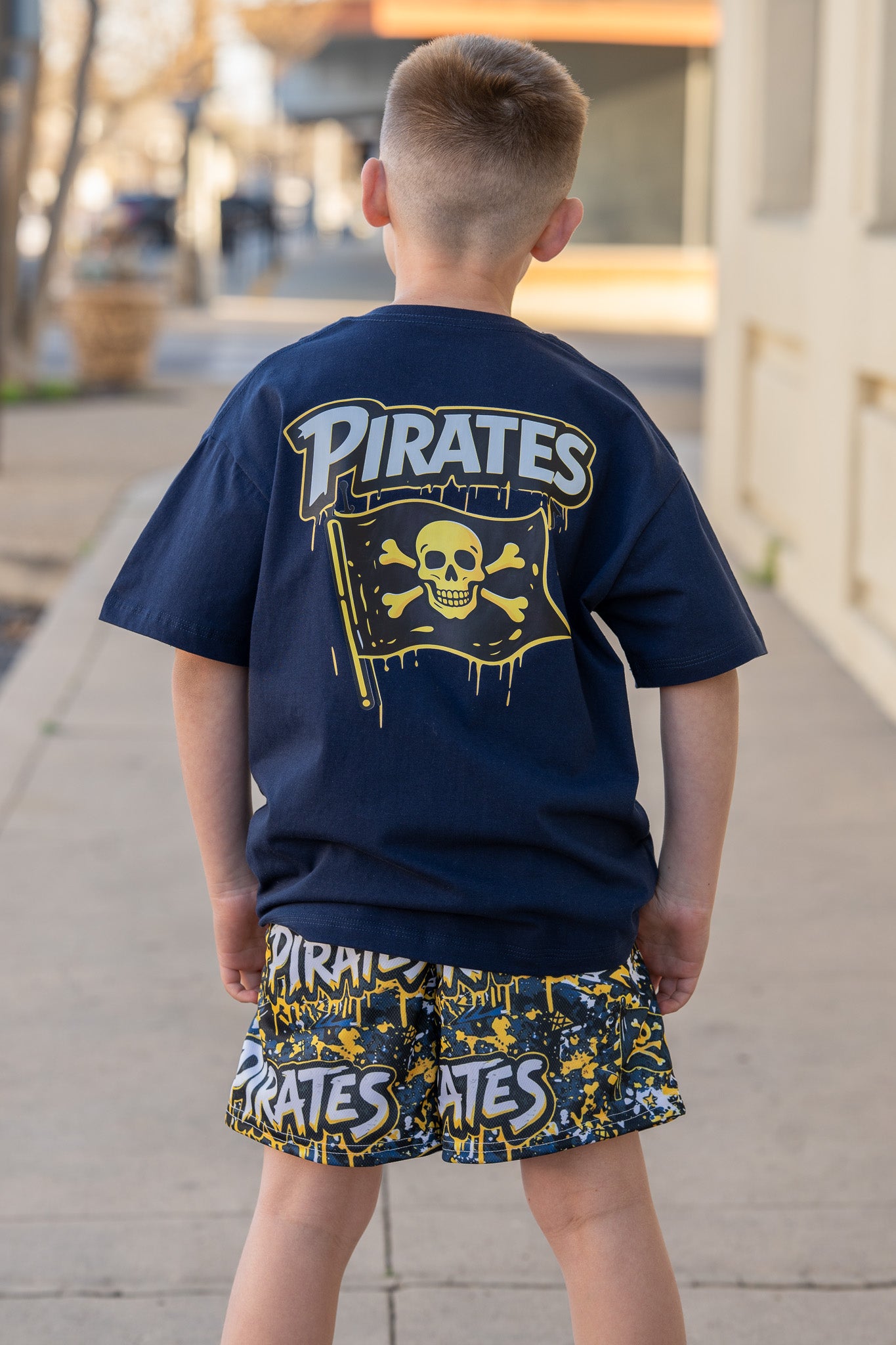 FULL SAIL Navy Pirates Tee