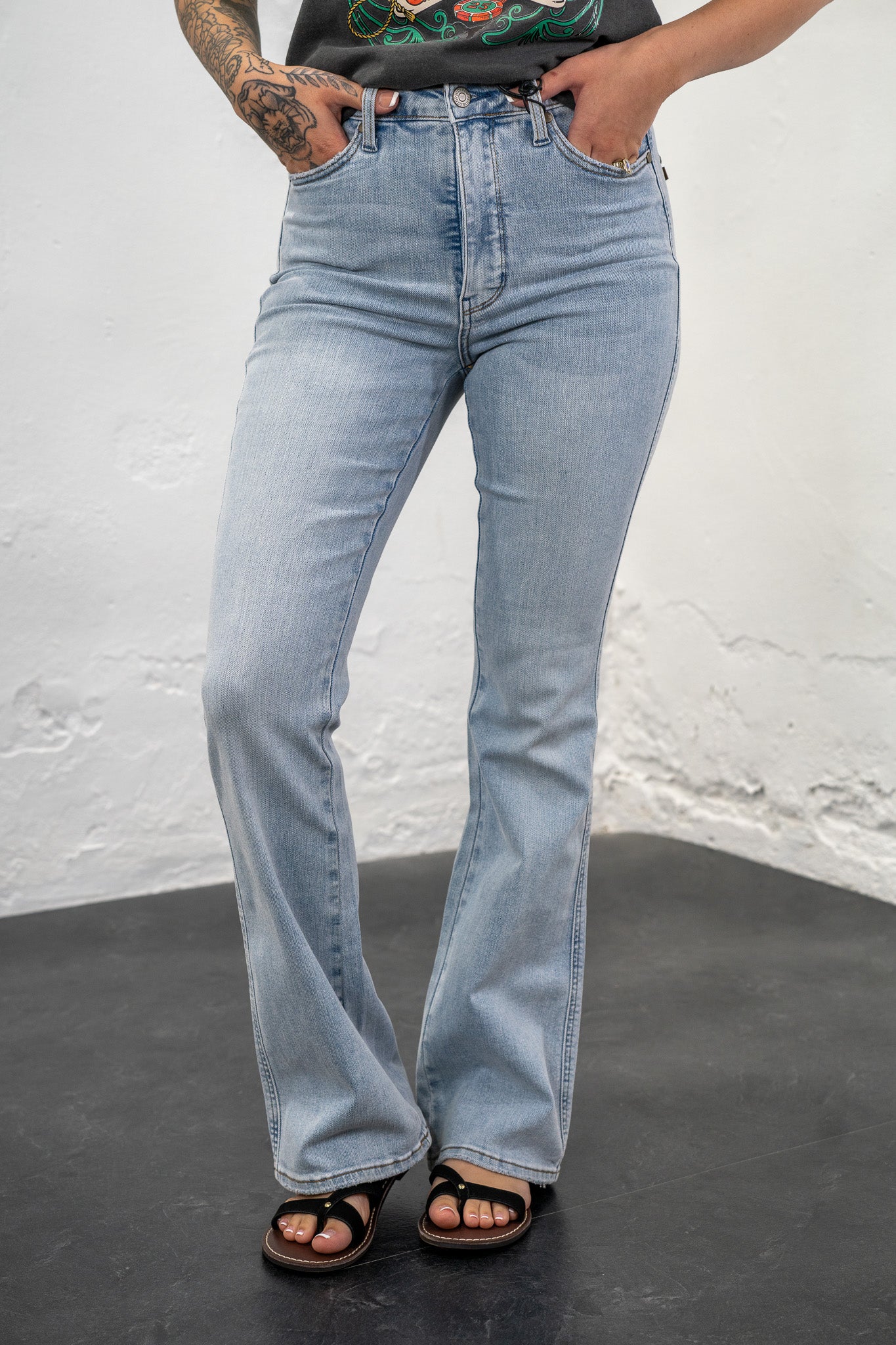 Demi Light Wash Tummy Control Jeans