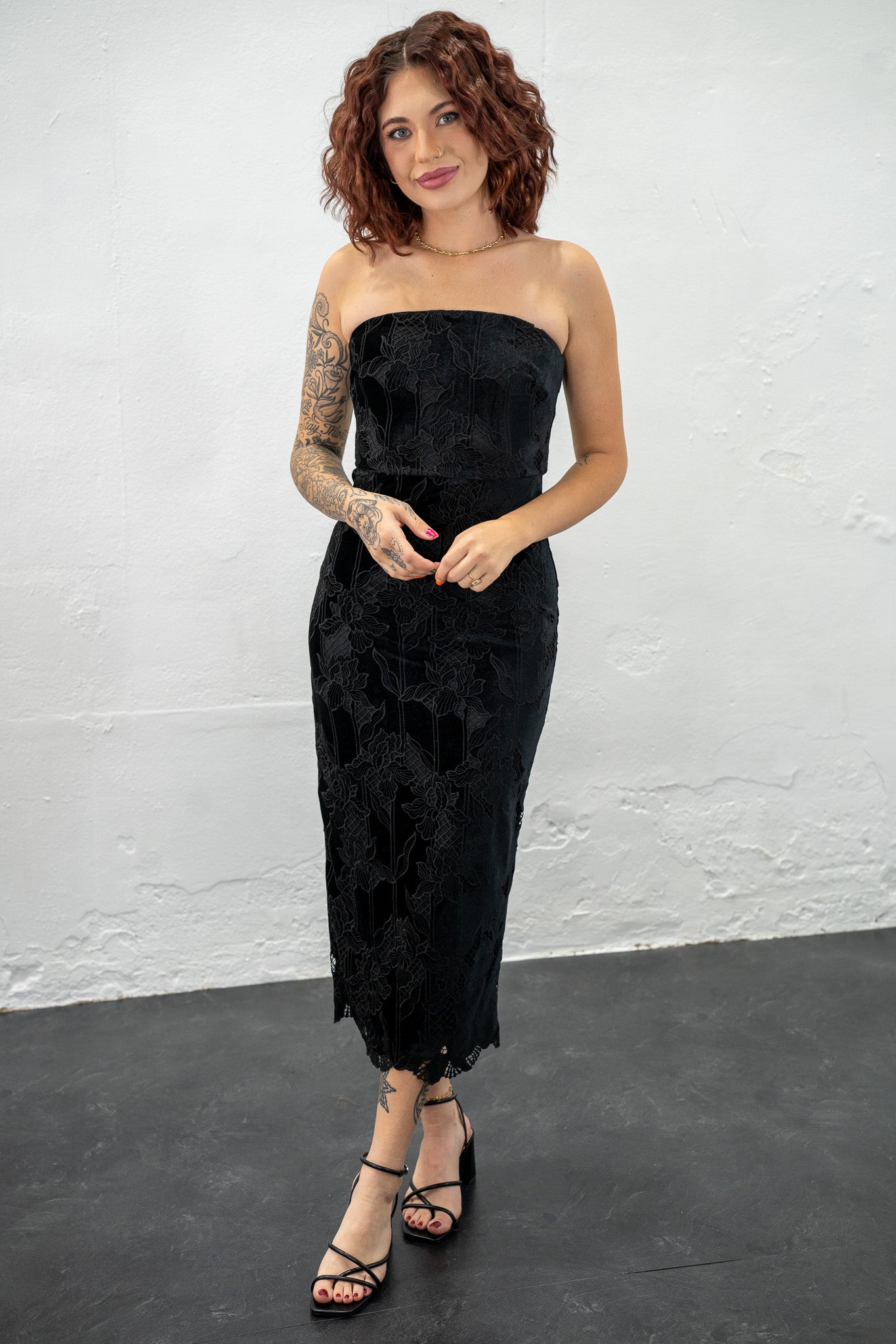 Shadow Bloom Velvet Dress