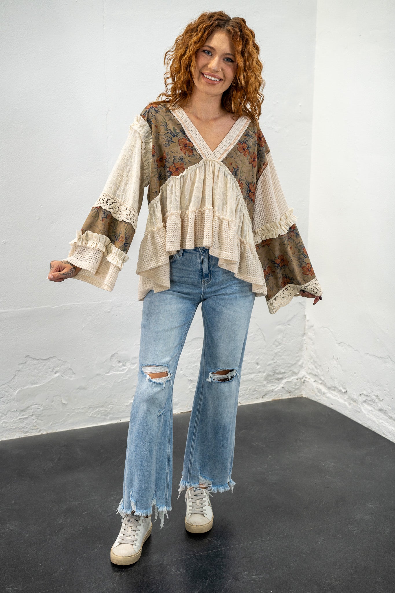 Mia Distressed Jeans