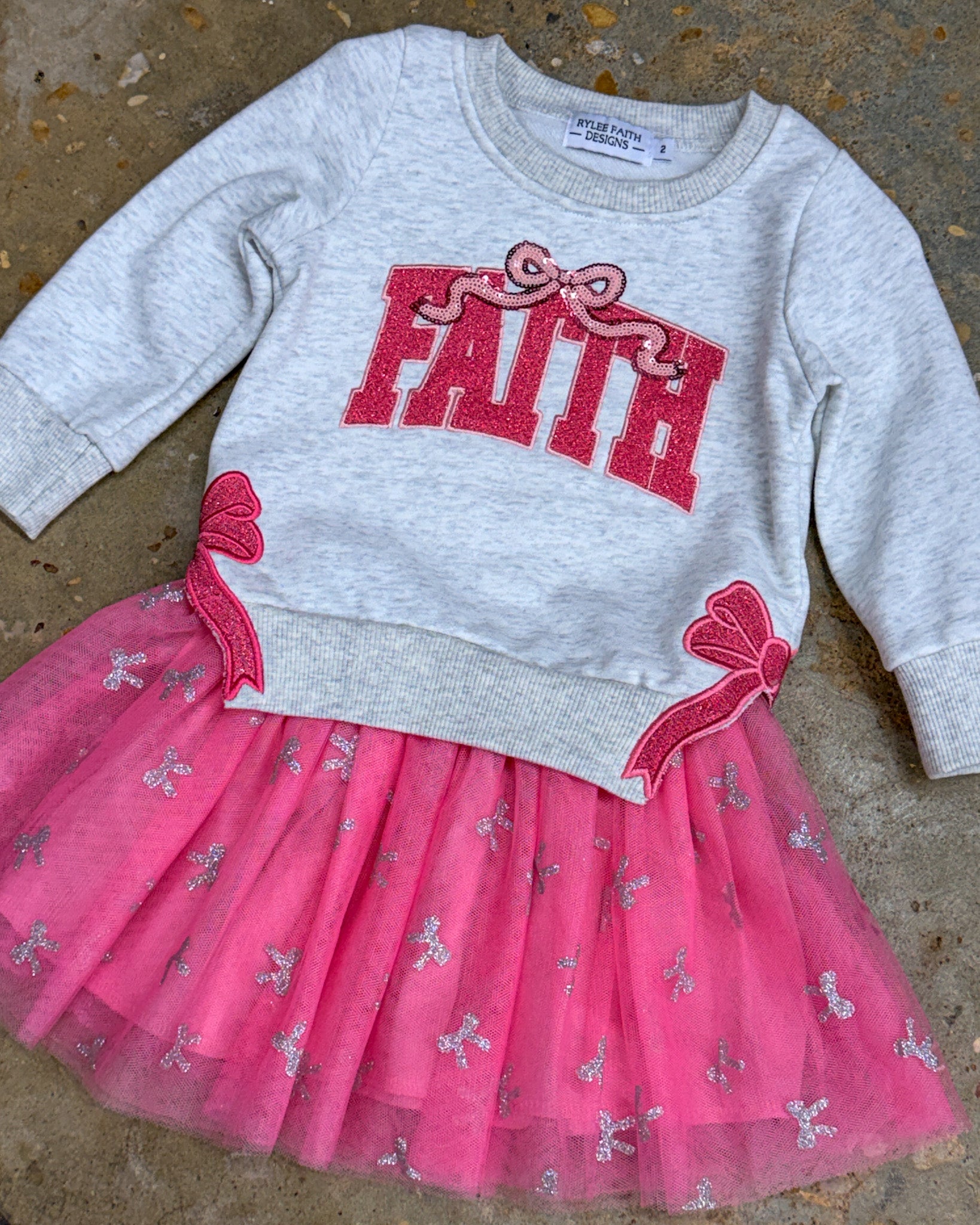 FAITH Outfit