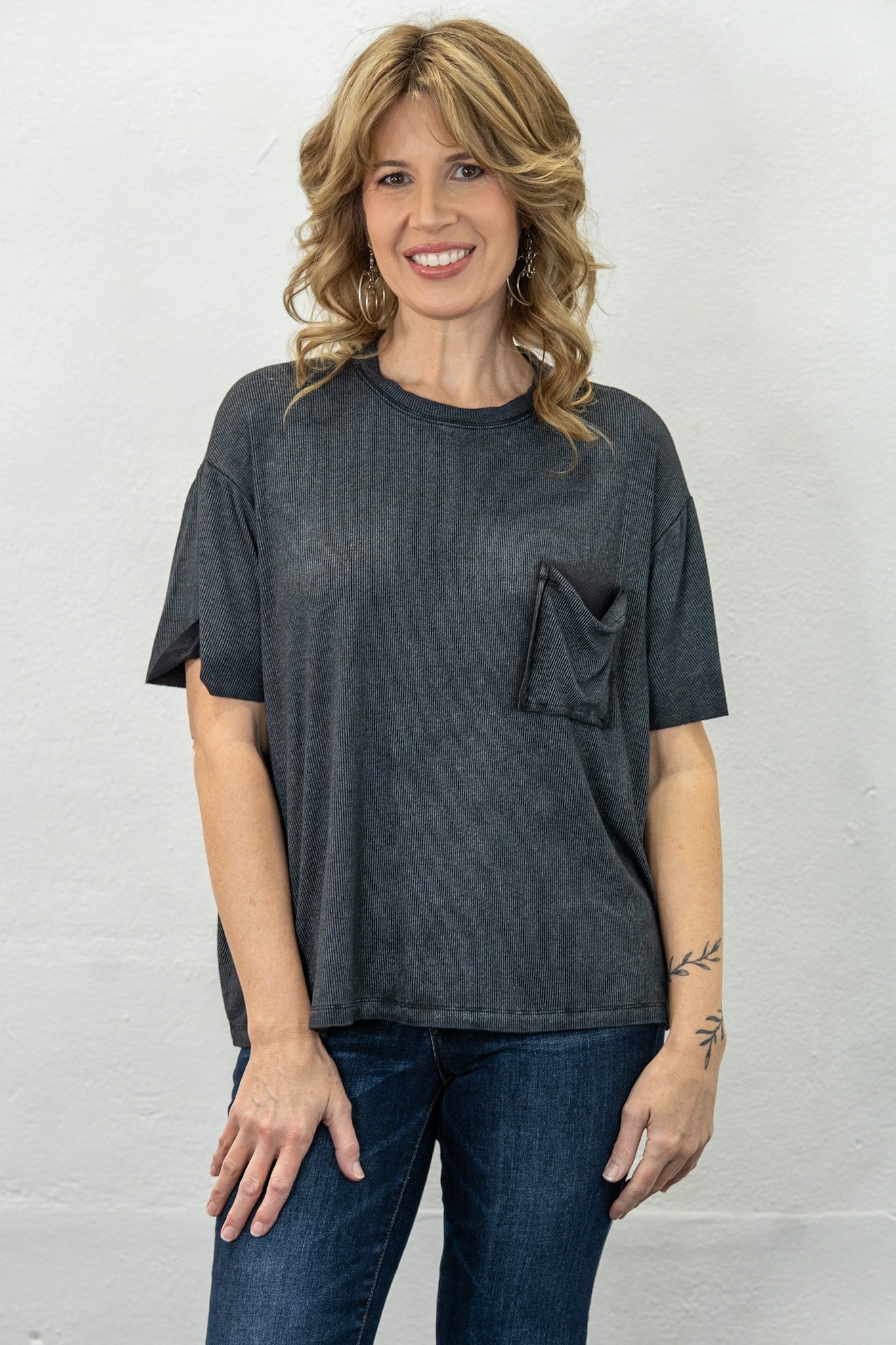 Annette Ash Black Top