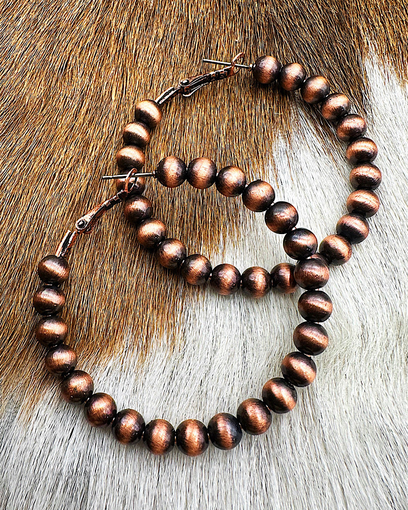 Henrietta Medium Navajo Pearl Hoops