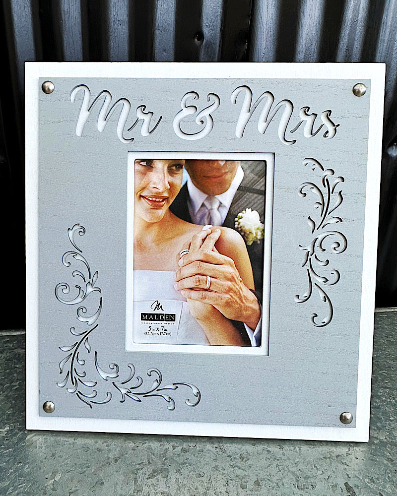 Mr & Mrs 5X7 Picture Frame