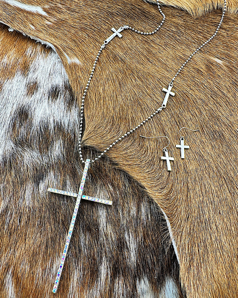 Charly Cross Necklace Set