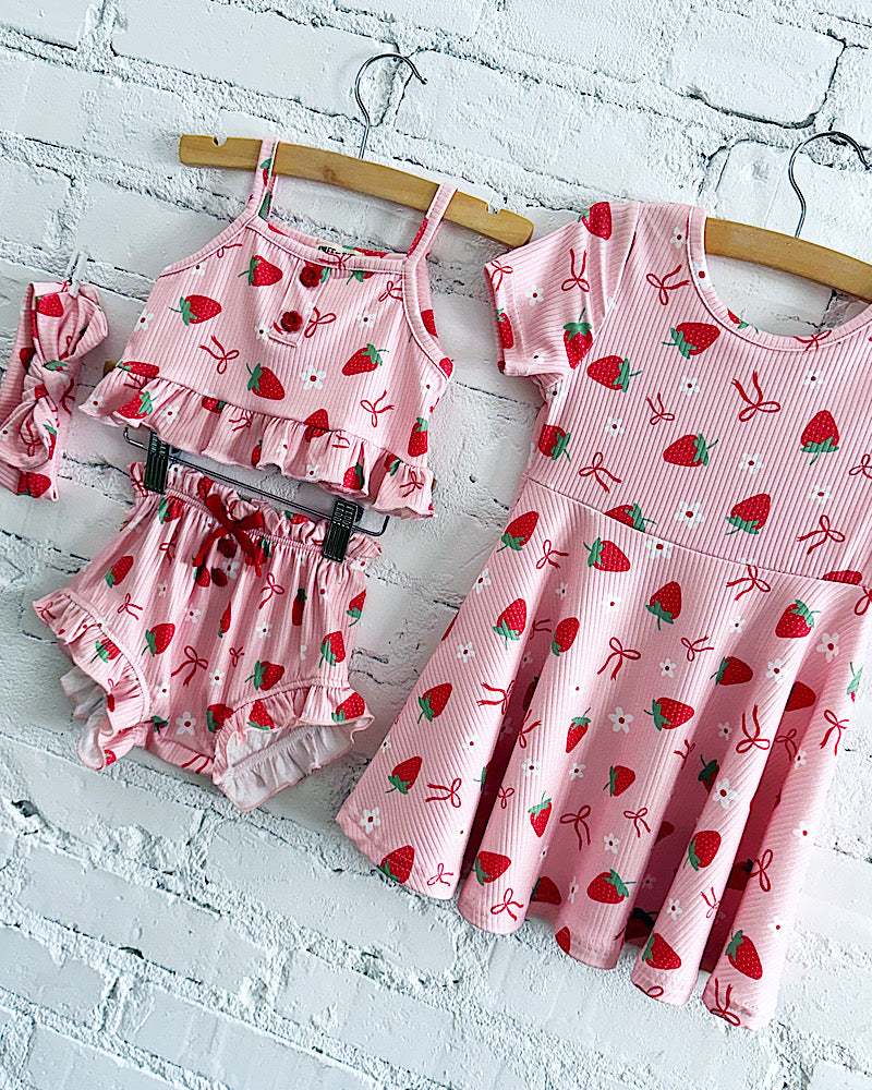Berries & Bows Bloomer Set