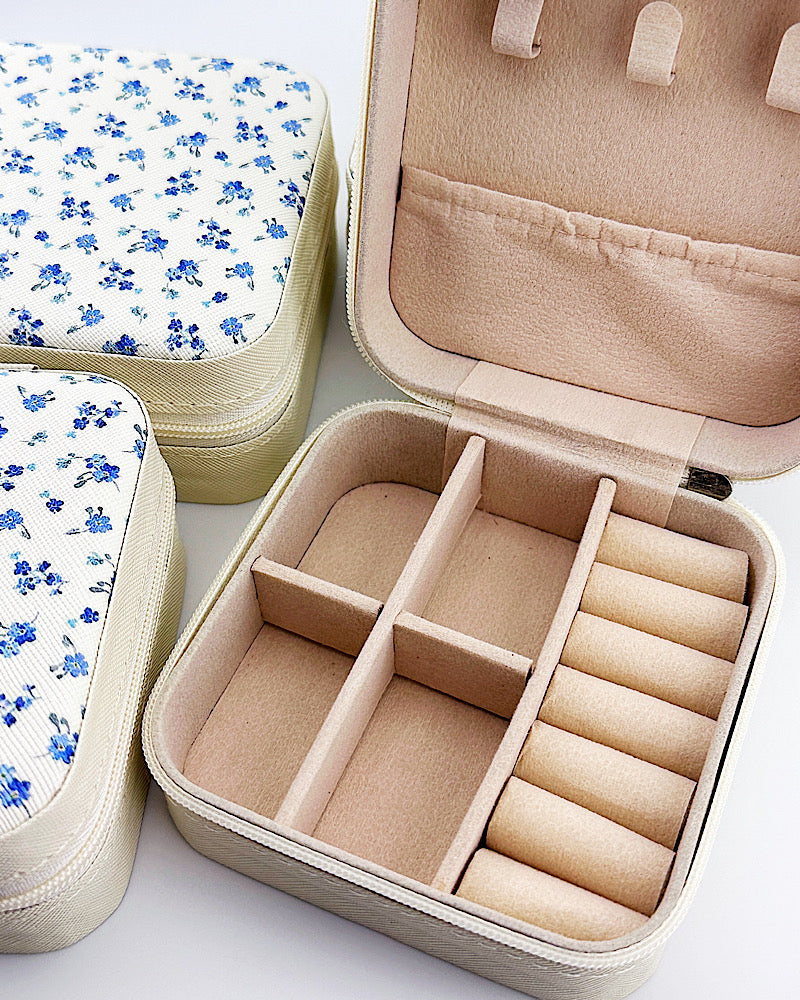 Tiny Flowers Jewelry Box