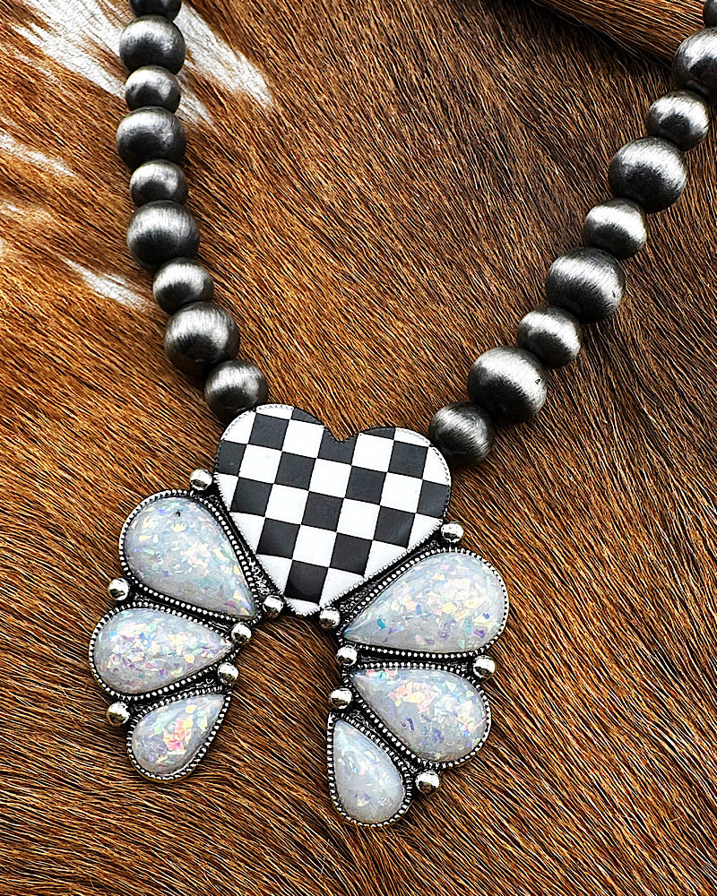 Sunny Checkered Necklace