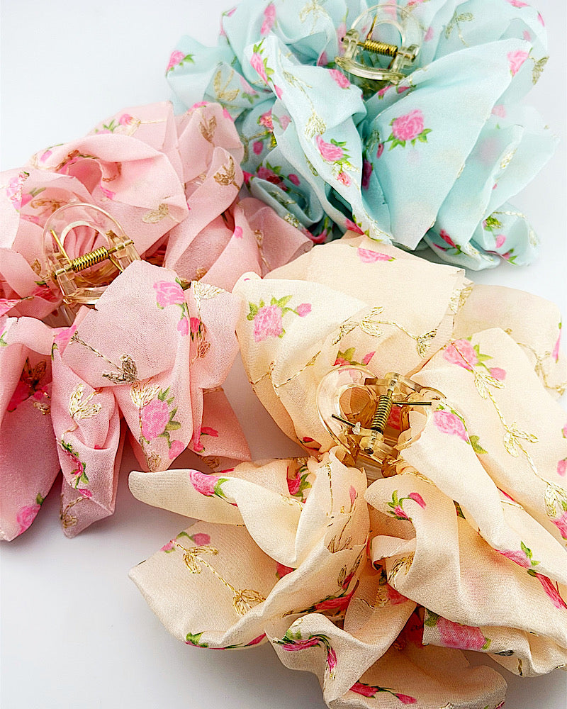 Ditzy Floral Hair Clip