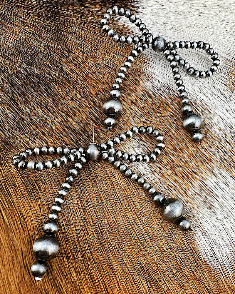 Dacy Bow Earrings