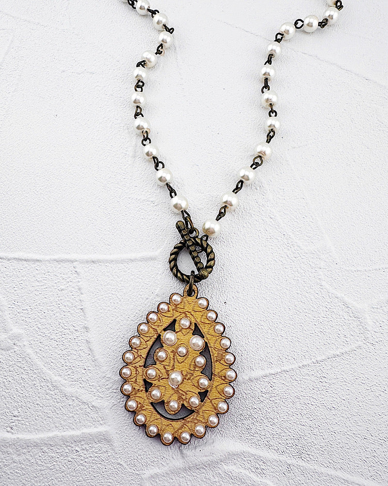 Esme Pearl Necklace