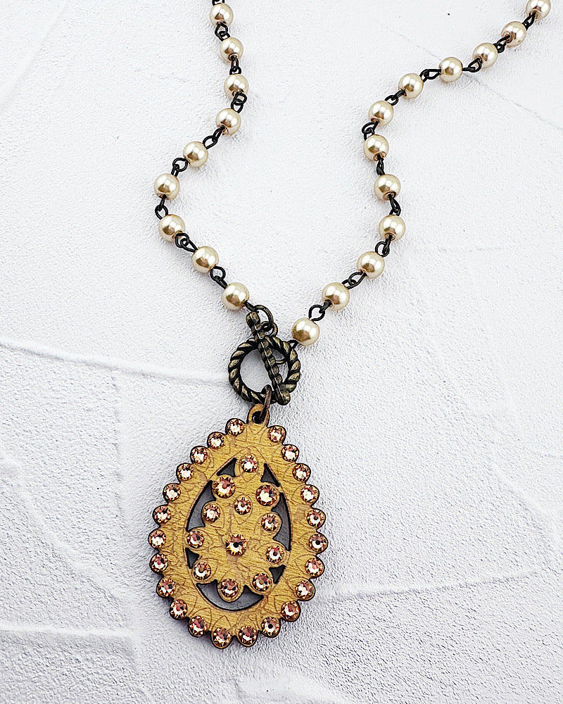 Esme Topaz Necklace