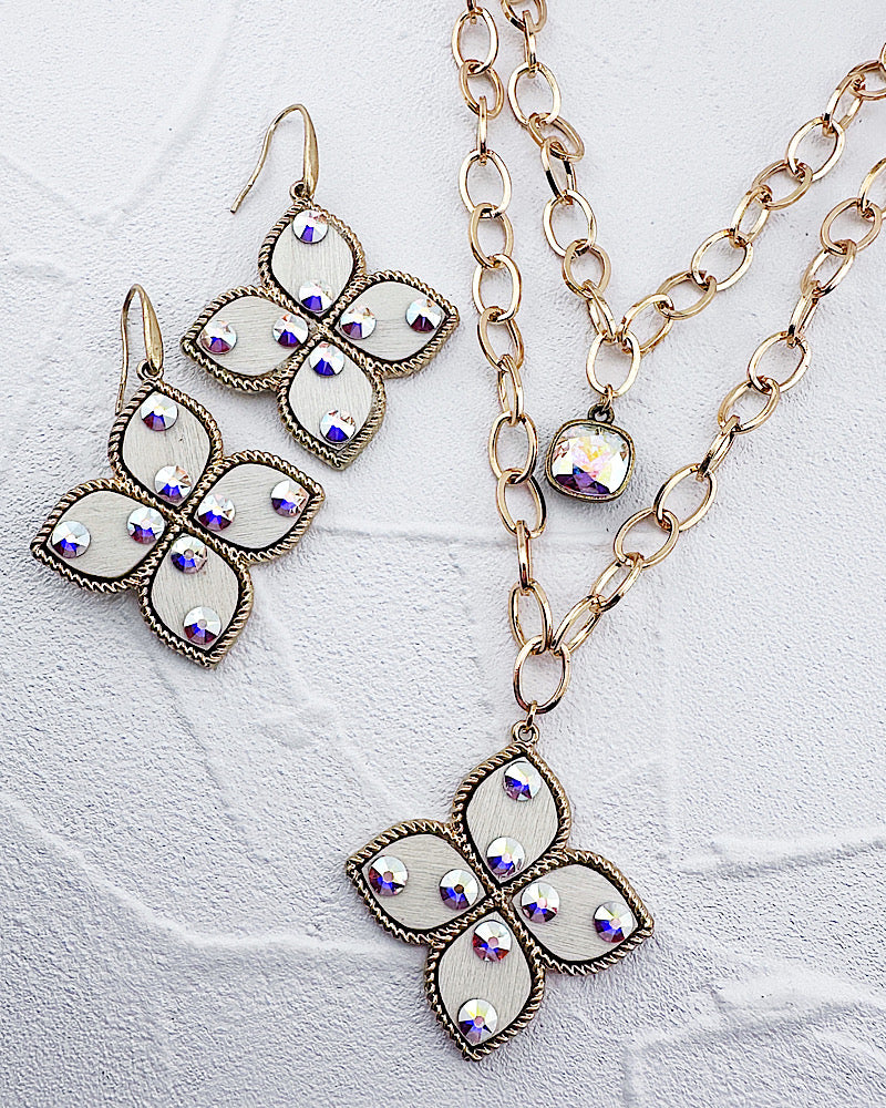 Viviana Ivory Necklace