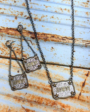 Howdy Necklace Set