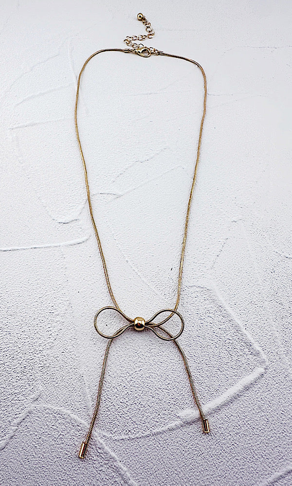 Goldie Bow Necklace
