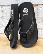 Faldi Black Sandals