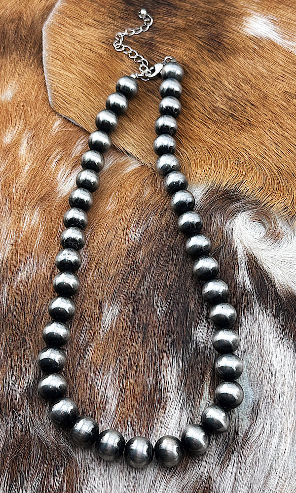 Wichita Navajo Pearl Necklace