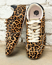 Akero Cheetah Sneakers