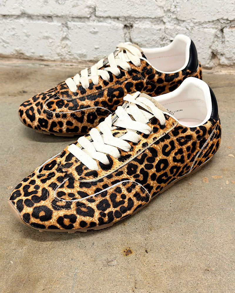 Akero Cheetah Sneakers