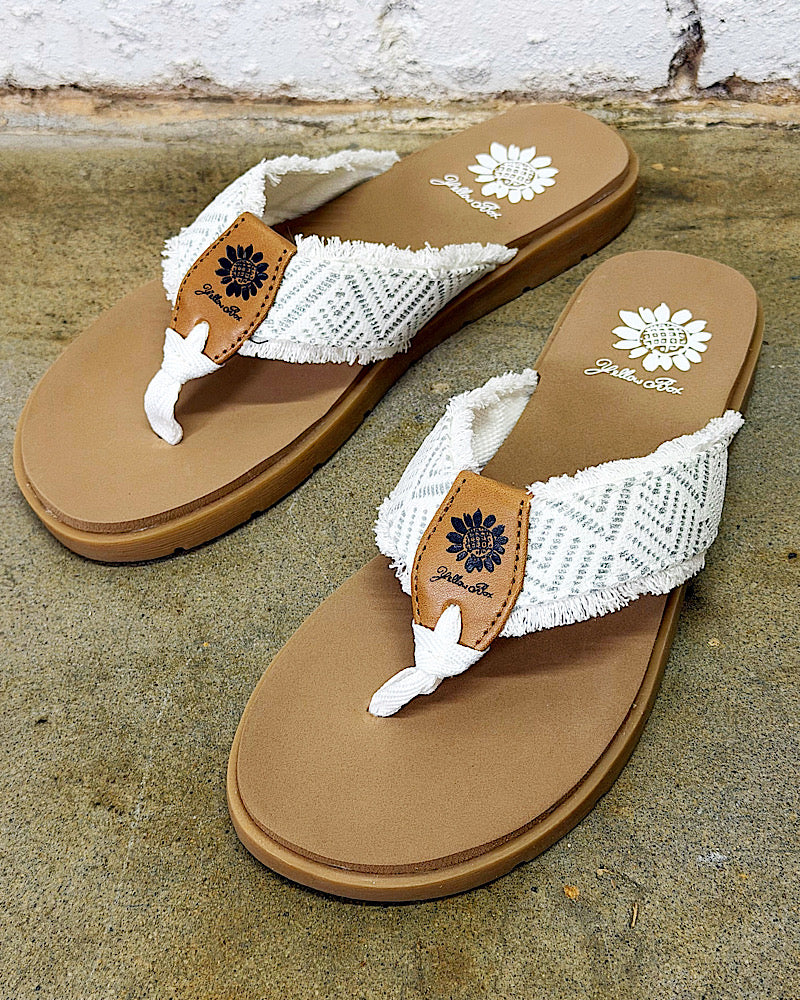 Faddy White Sandals