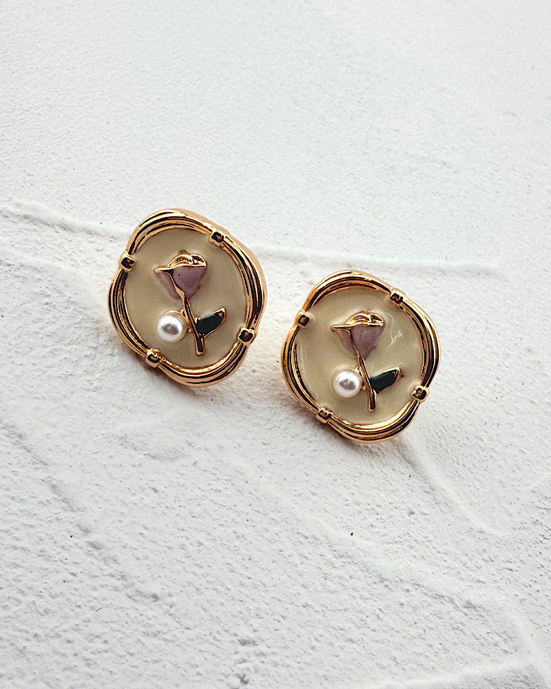Antique Allure Studs