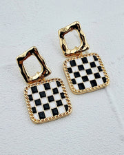 Race To The Finish Earrings