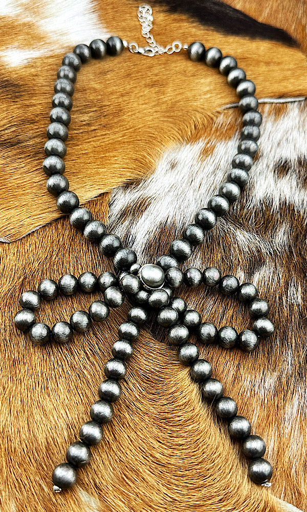 Rodeo Darling Bow Necklace