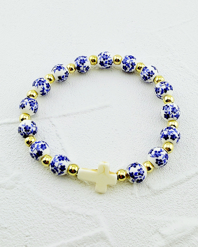 Chloe Cross Bracelet