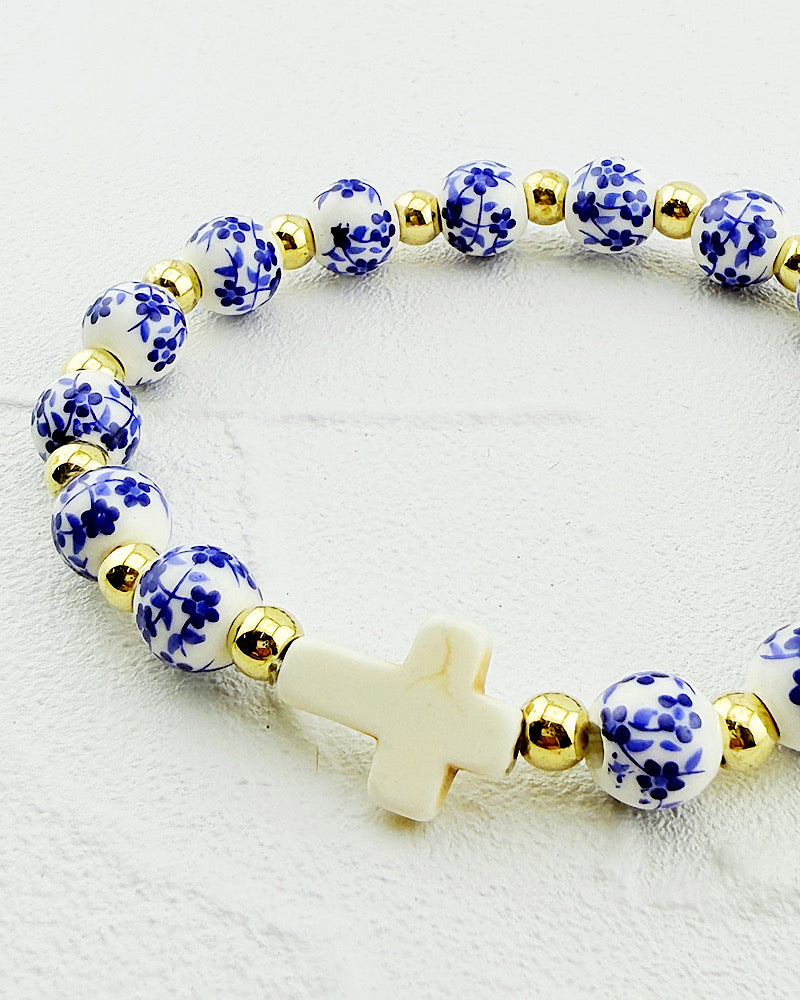 Chloe Cross Bracelet