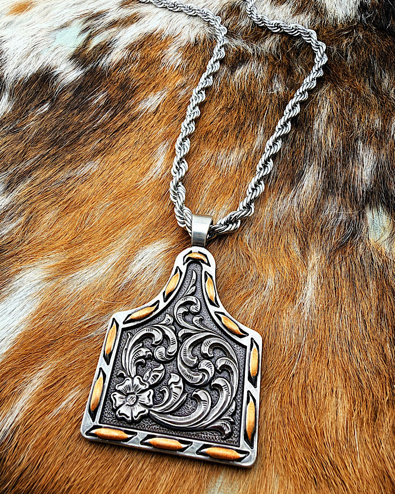Buck Lace Tag Necklace